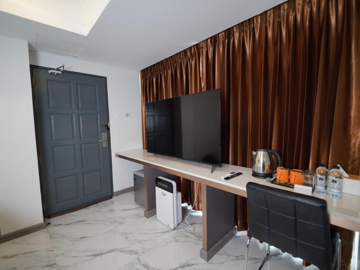 Roomquest Sukhumvit36 Bts Thonglor Bangkok Exterior foto