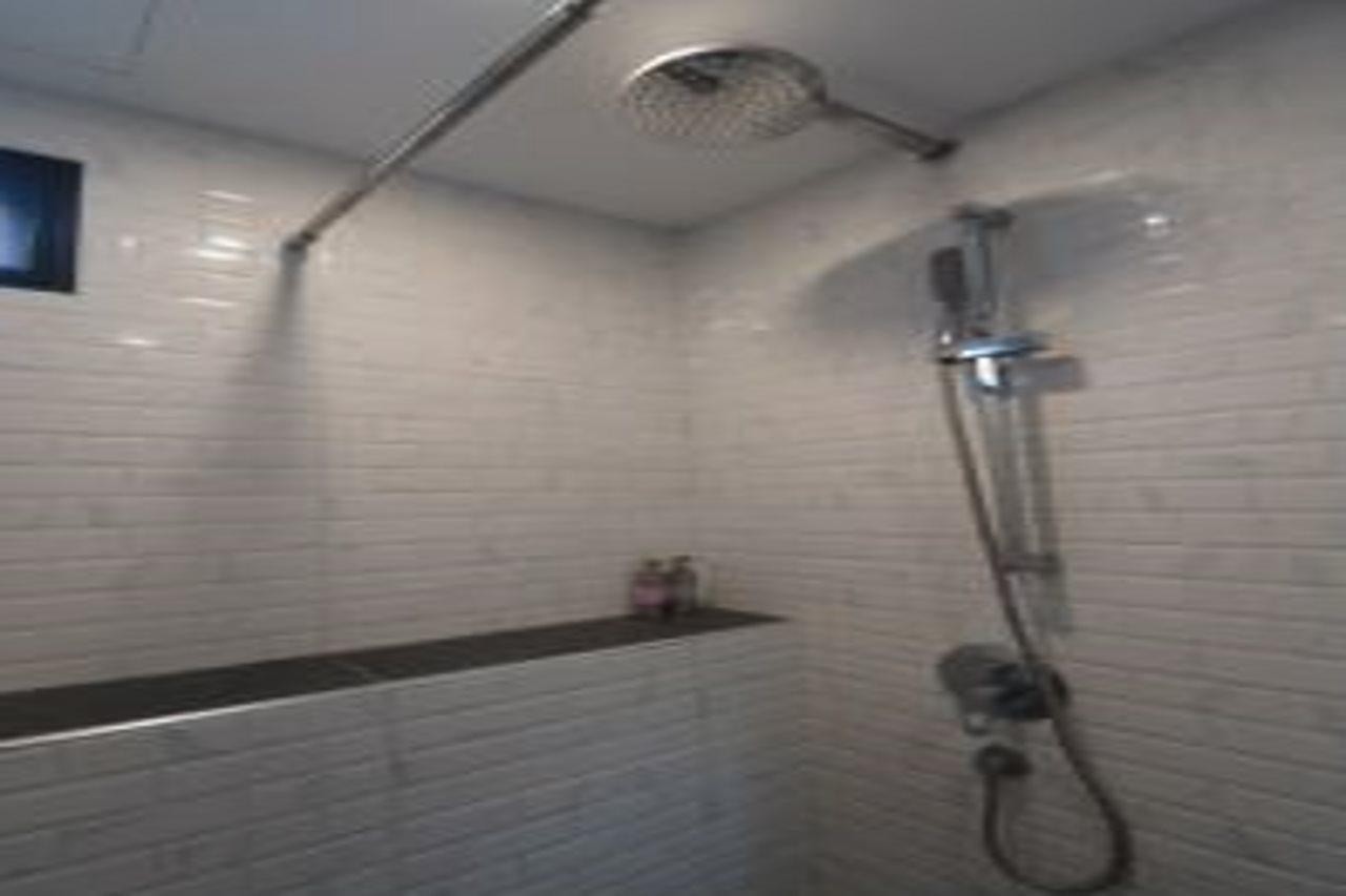 Roomquest Sukhumvit36 Bts Thonglor Bangkok Exterior foto