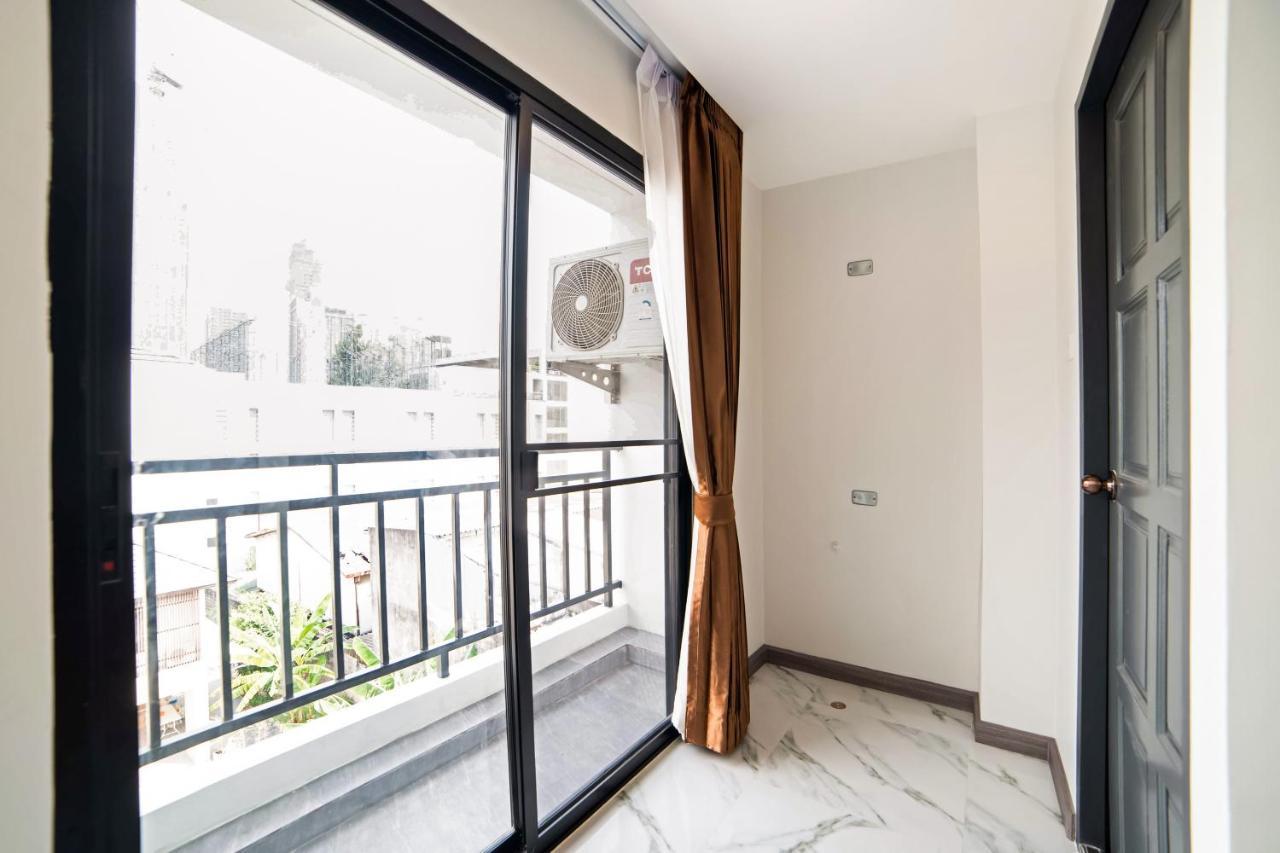 Roomquest Sukhumvit36 Bts Thonglor Bangkok Exterior foto